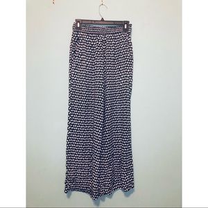 Patterned B&W Bottoms